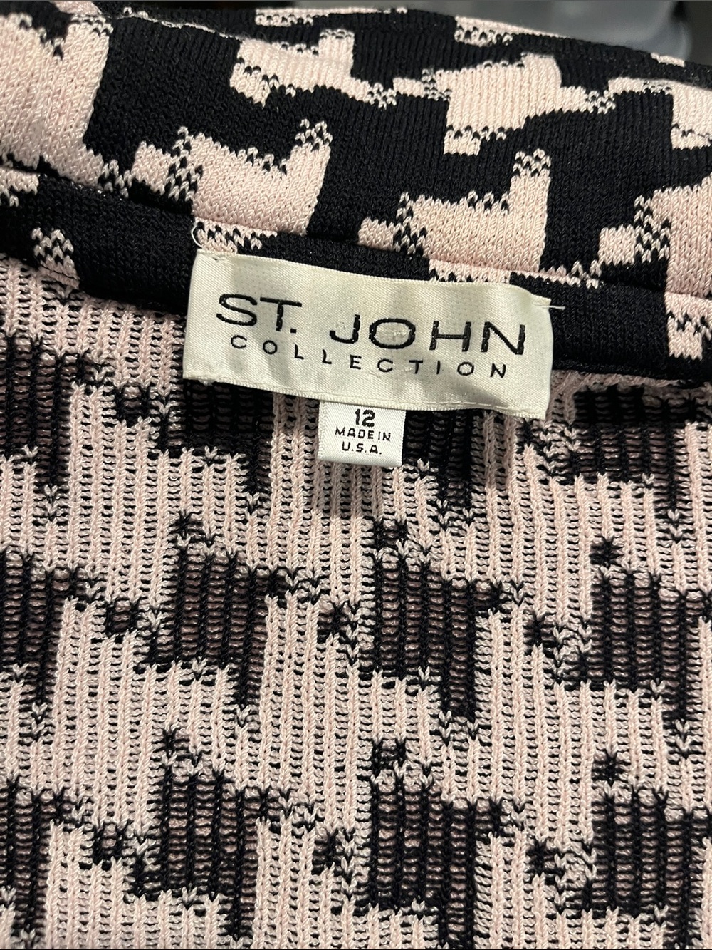 St. John Collection Black and Blush Houndstooth Knit Top